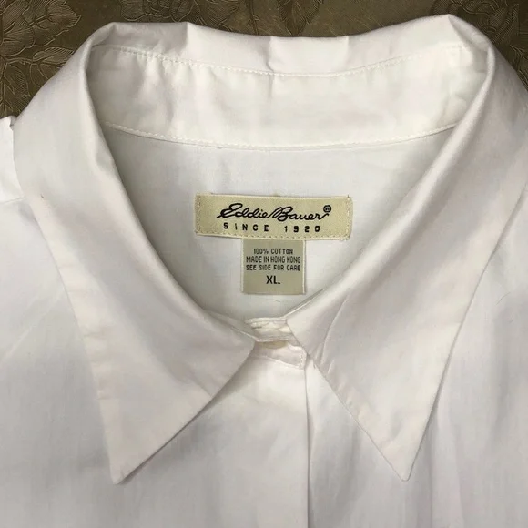 Eddie Bauer Women’s Button Front, French Cuff Cotton Poplin Shirt - Picture 2 of 8